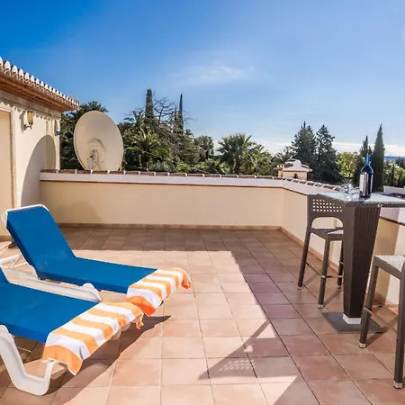 Villa Joyza