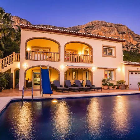 Villa Joyza
