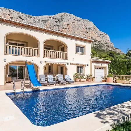 Villa Joyza
